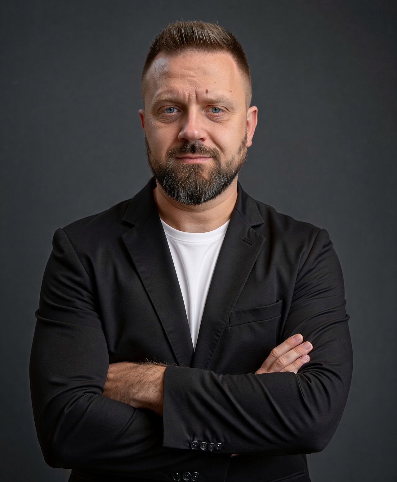 Ádám Szabó, studio portrait